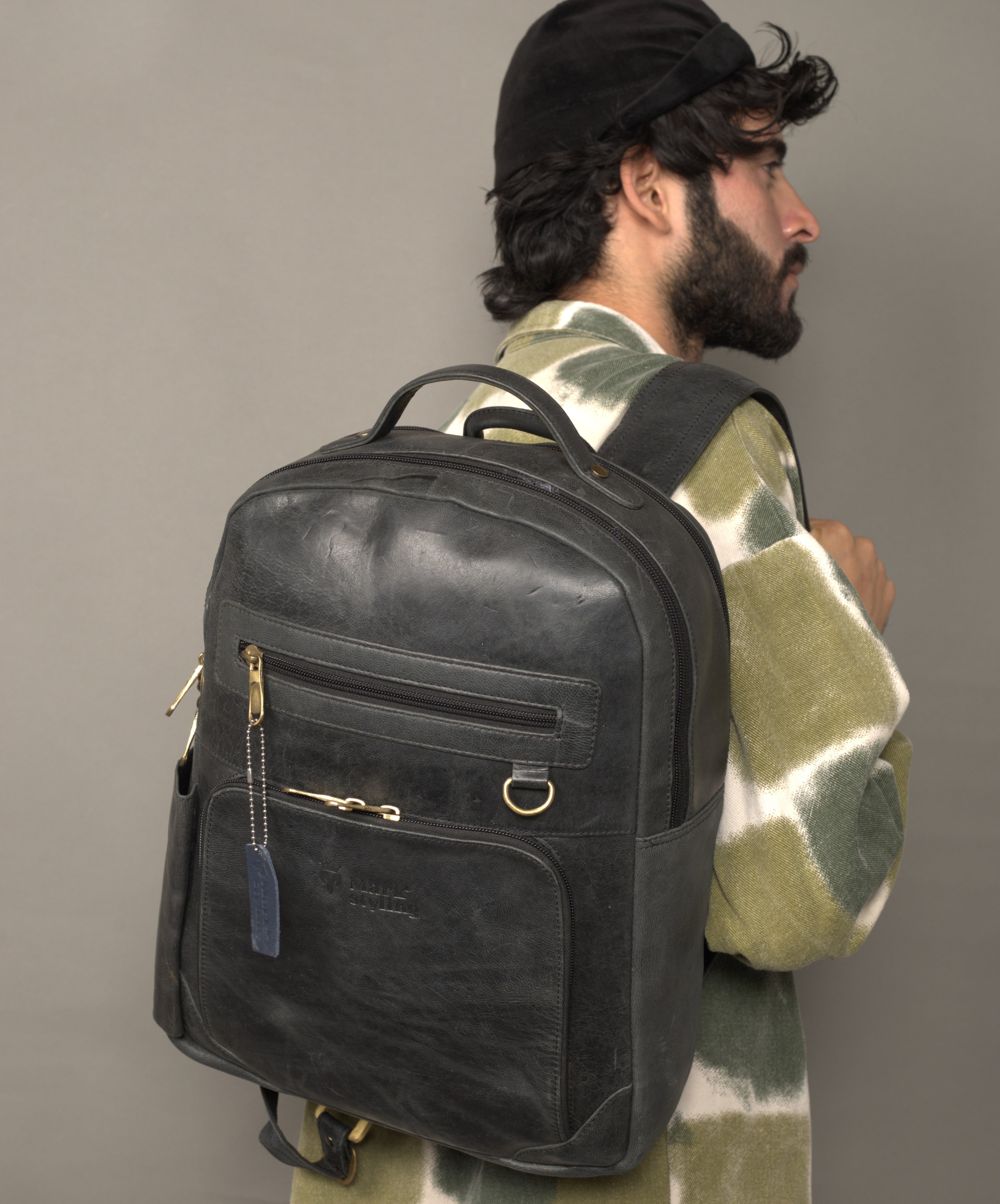 MarkStyling – Unisex – Midnight Voyager Leather Backpack