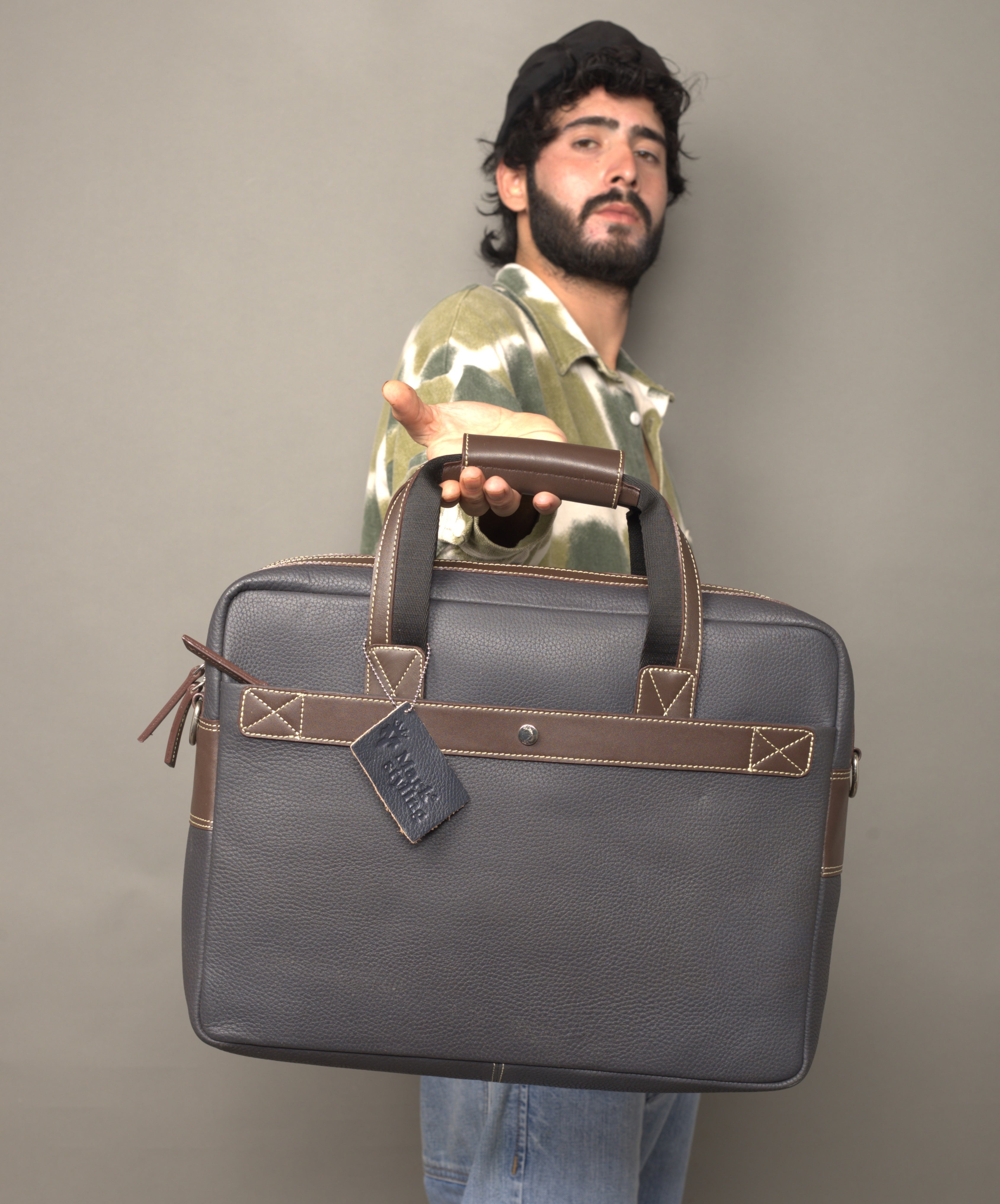 MarkStyling – Unisex – Obsidian Trail Leather Bag