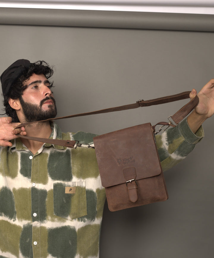 MarkStyling – Unisex – Harappa Leather Satchel Bag