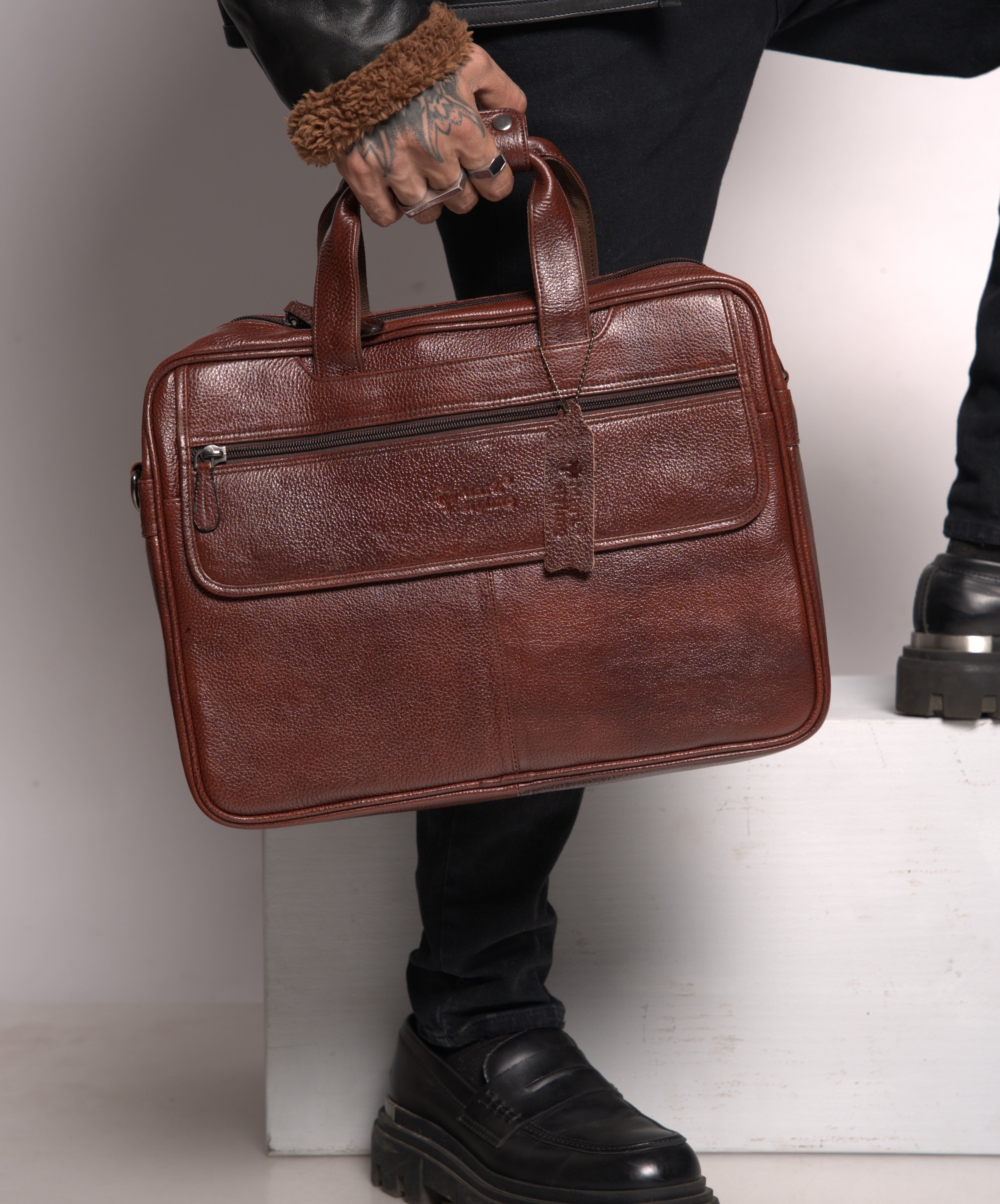 MarkStyling – Vintage Brown Executive Leather Laptop Bag